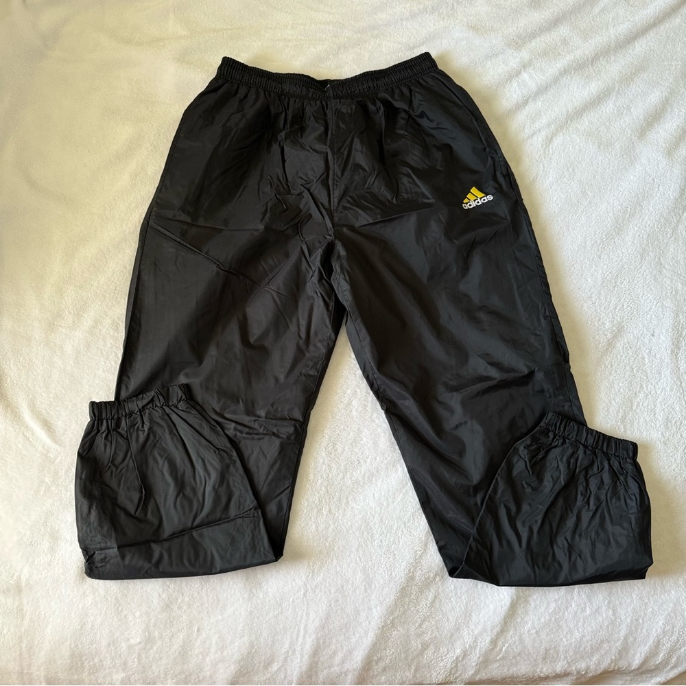 VINTAGE ADIDAS TRACKPANTS